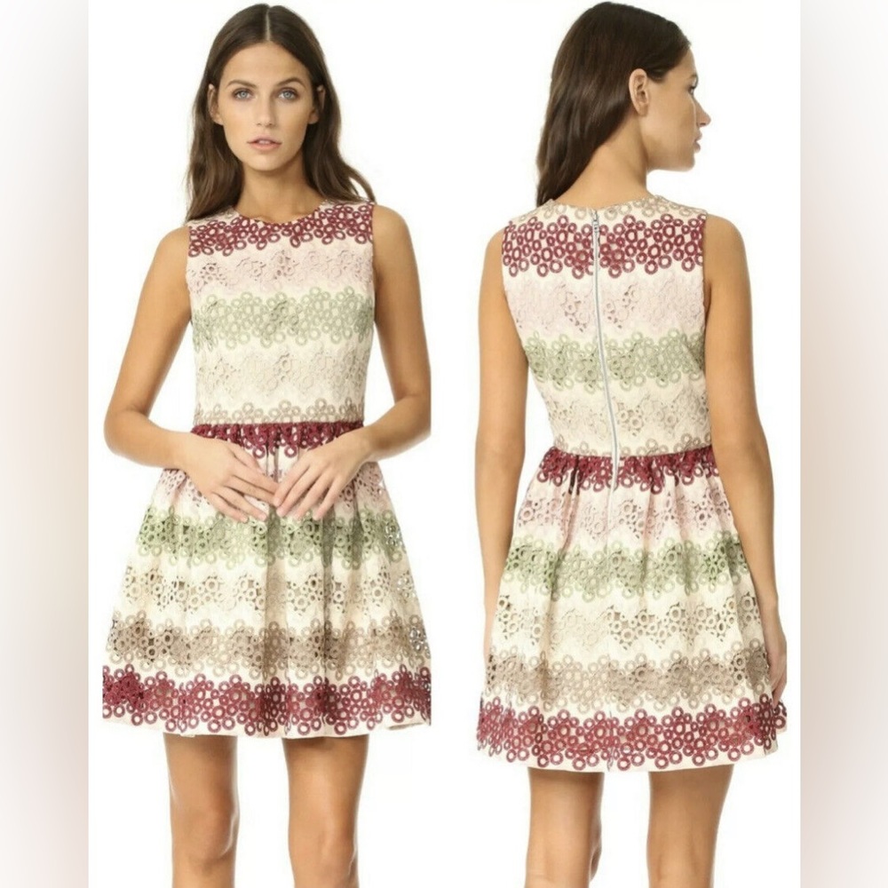 Alice+Olivia Joyce Metallic Party Dress size 6